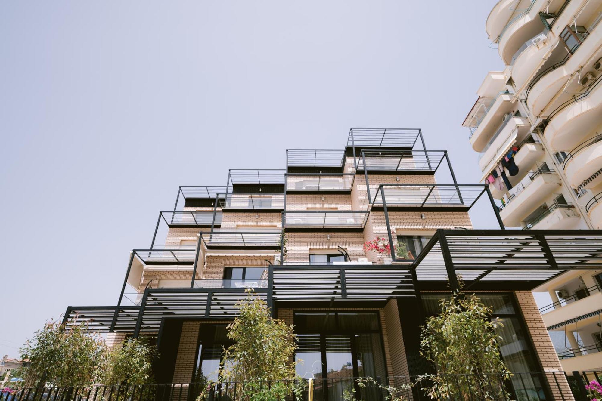 Noemie Hotel Himare Exteriör bild