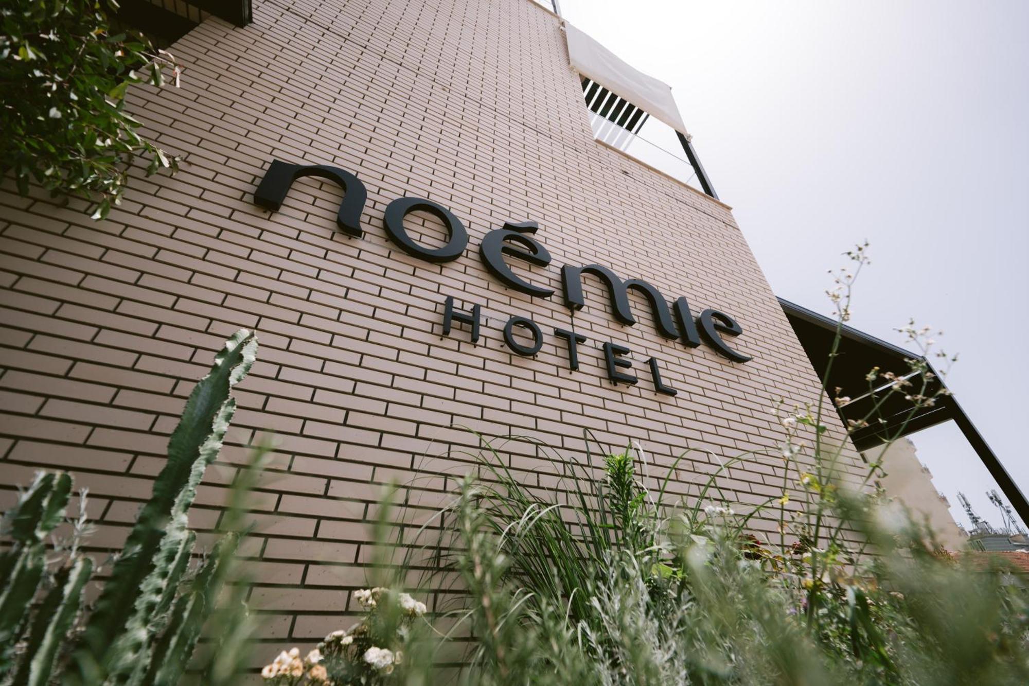 Noemie Hotel Himare Exteriör bild