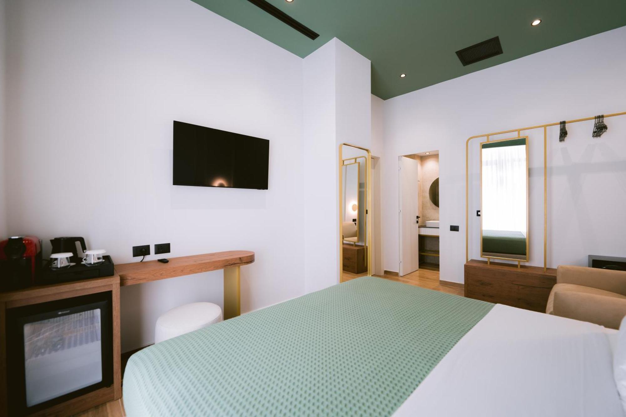 Noemie Hotel Himare Exteriör bild